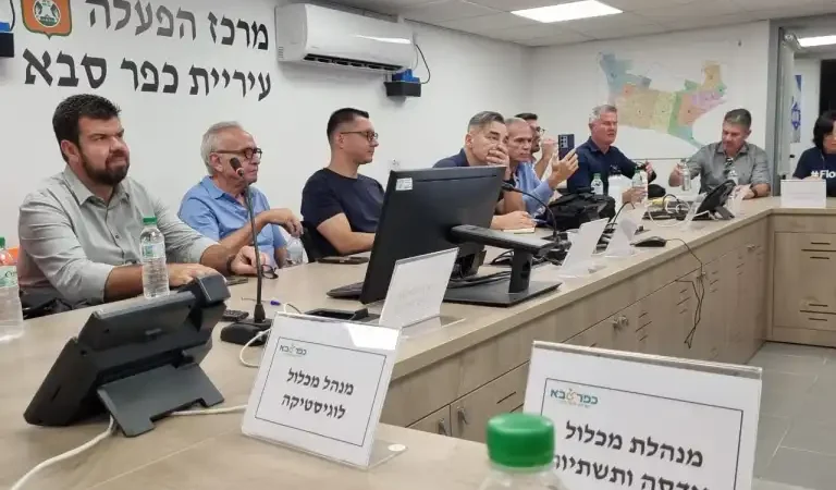 João Pessoa se destaca com monitoramento por vídeo e Cícero Lucena busca inovações em segurança pública durante missão em Israel
