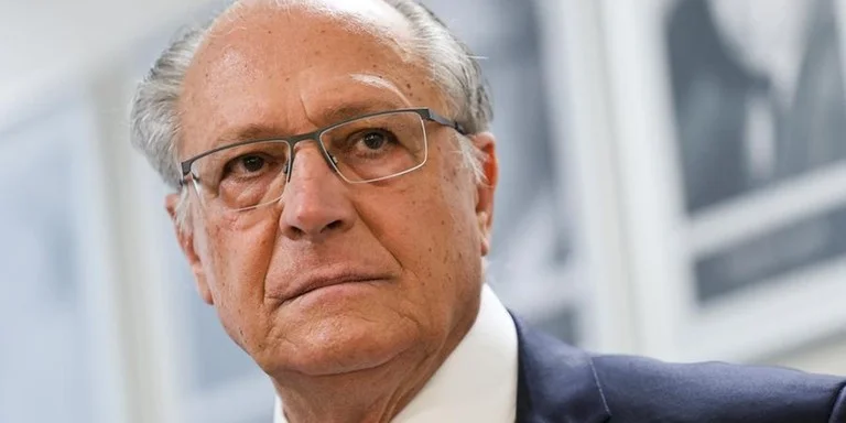 Alckmin afirma que negociação com EUA sobre tarifas começa nesta quarta-feira
