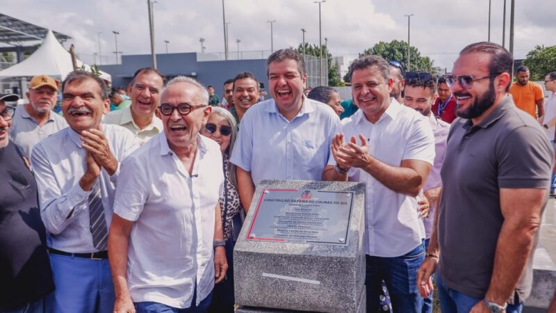 Cícero Lucena entrega Feira Livre do Colinas do Sul, unindo comércio, lazer e cultura